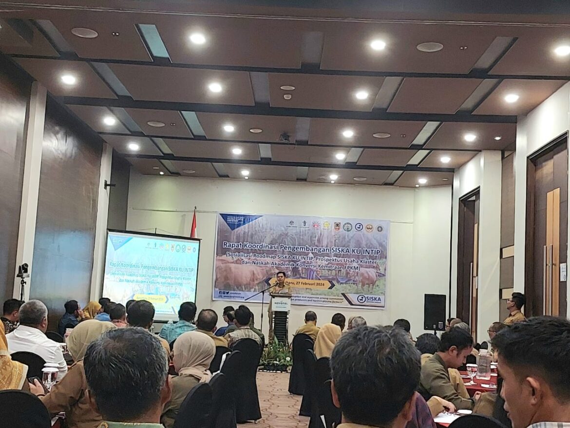 Rakor Pengembangan SISKA KU INTIP (Sosialisasi Roadmap SISKA KU INTIP, Prospektus Usaha Klaster dan Naskah Akademik Konversi Kemitraan FPKM), di Banjarbaru, Selasa (27/2/2024). (Foto: tya/brt)
