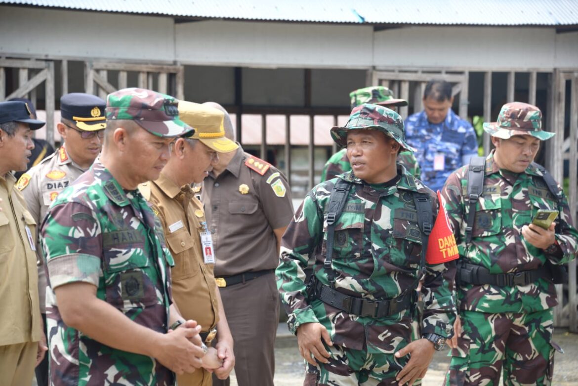 Kegiatan TNI Manunggal Masuk Desa (TMMD) ke-119 di Kabupaten Barito Kuala