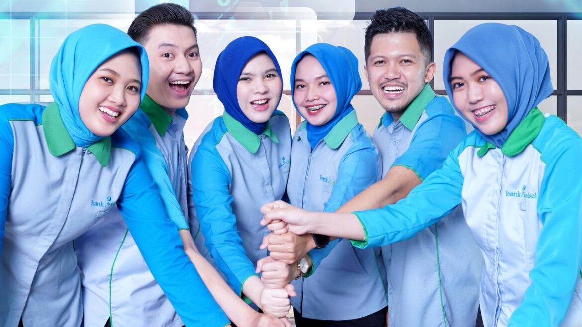 Bank Kalsel Terus Melakukan Peningkatan Pelayanan hingga ke Pelosok Desa (foto:istimewa)