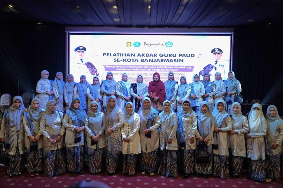 Pelatihan Akbar guru paud se-Kota Banjarmasin di momentum Hari Kartini, Sabtu (20/4/2024).