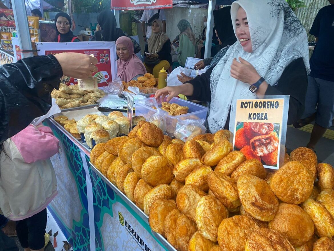 Pasar Wadai Ramadan Banjarmasin.