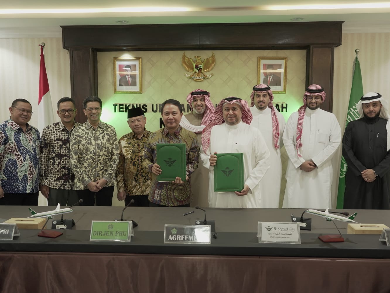 Penandatanganan Perjanjian Kerja Sama antara Kemenag RI dan Saudia Airlines (foto:istimewa)