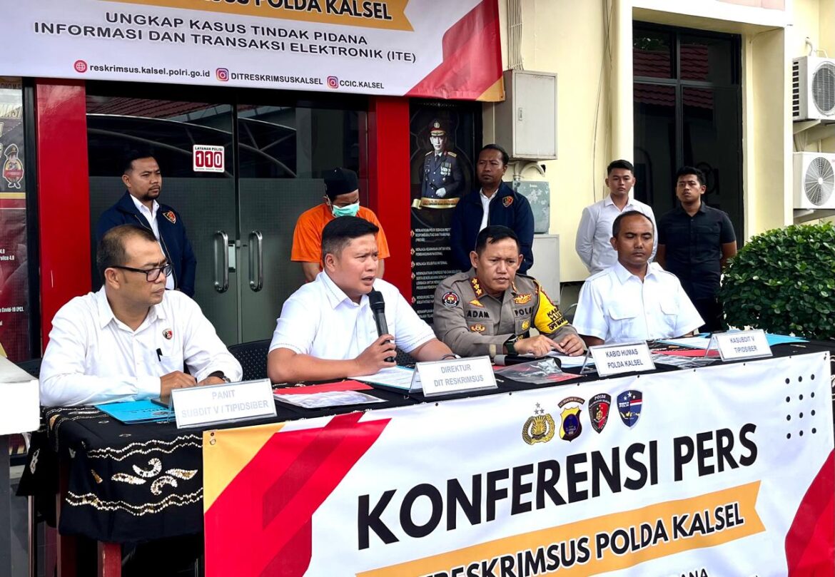 Keterangan Polda Kalsel kepada wartawan