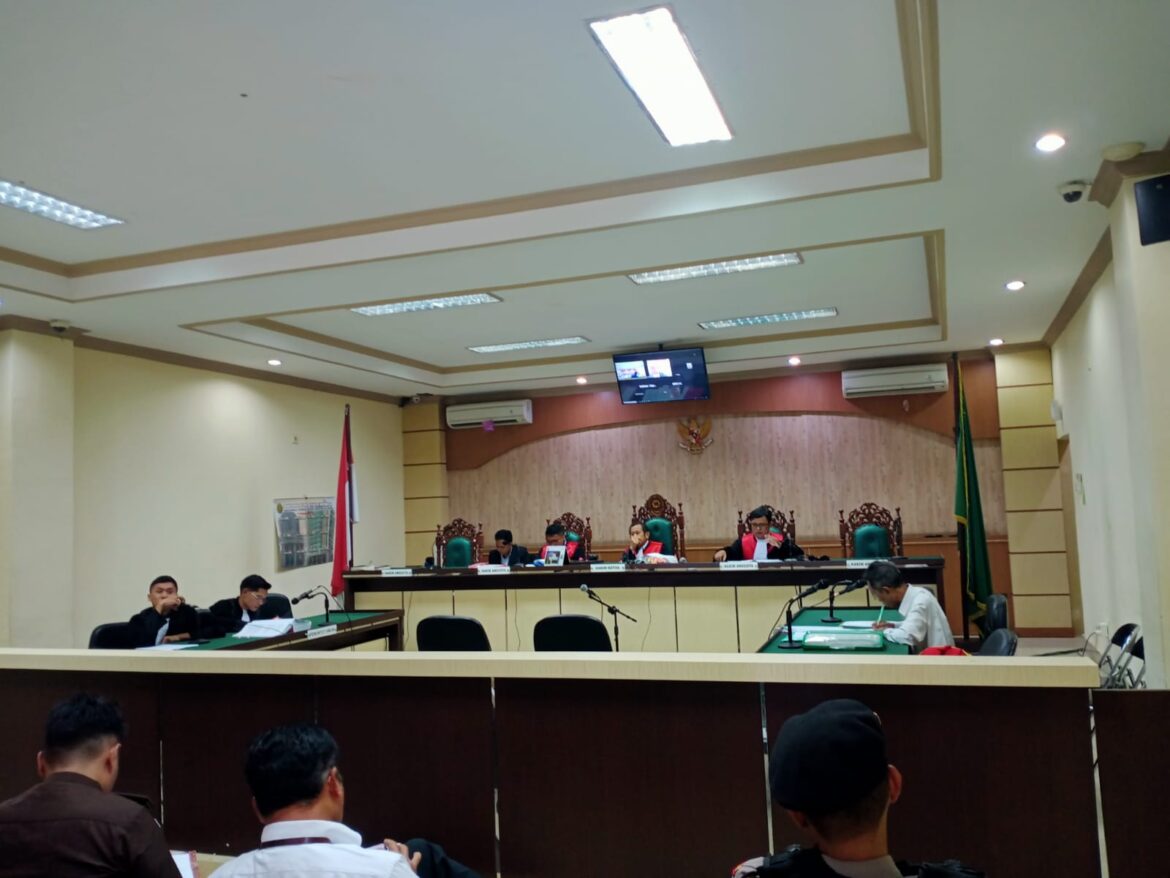 Ahli memberi keterangan secara virtual
