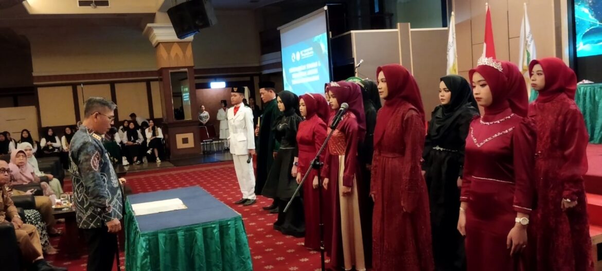 Moestro Islamic Vocation High School 9 th Graduation and Inauguration- Ceremony Of Pharmacy Assistant AGATES of 5.0 (foto:baritopost)