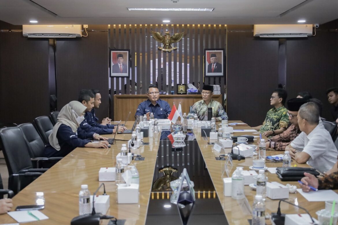 Rombongan Komisi II DPRD Provinsi Kalsel kunjungan ke PT SIER di Kota Surabaya, Jatim.(foto : humasdprdkalsel)