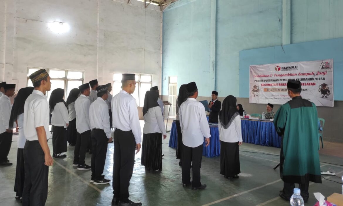 Puluhan Ribu Masyarakat Hadiri Murakata Bersholawat di HST