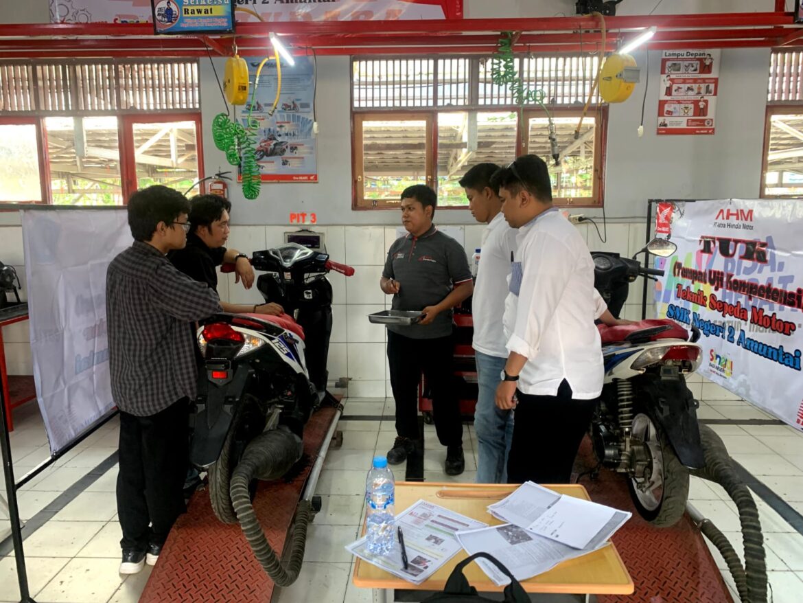 Program pembangunan Sumber Daya Manusia (SDM) yang unggul menjadi salah satu kontribusi sepeda motor Honda