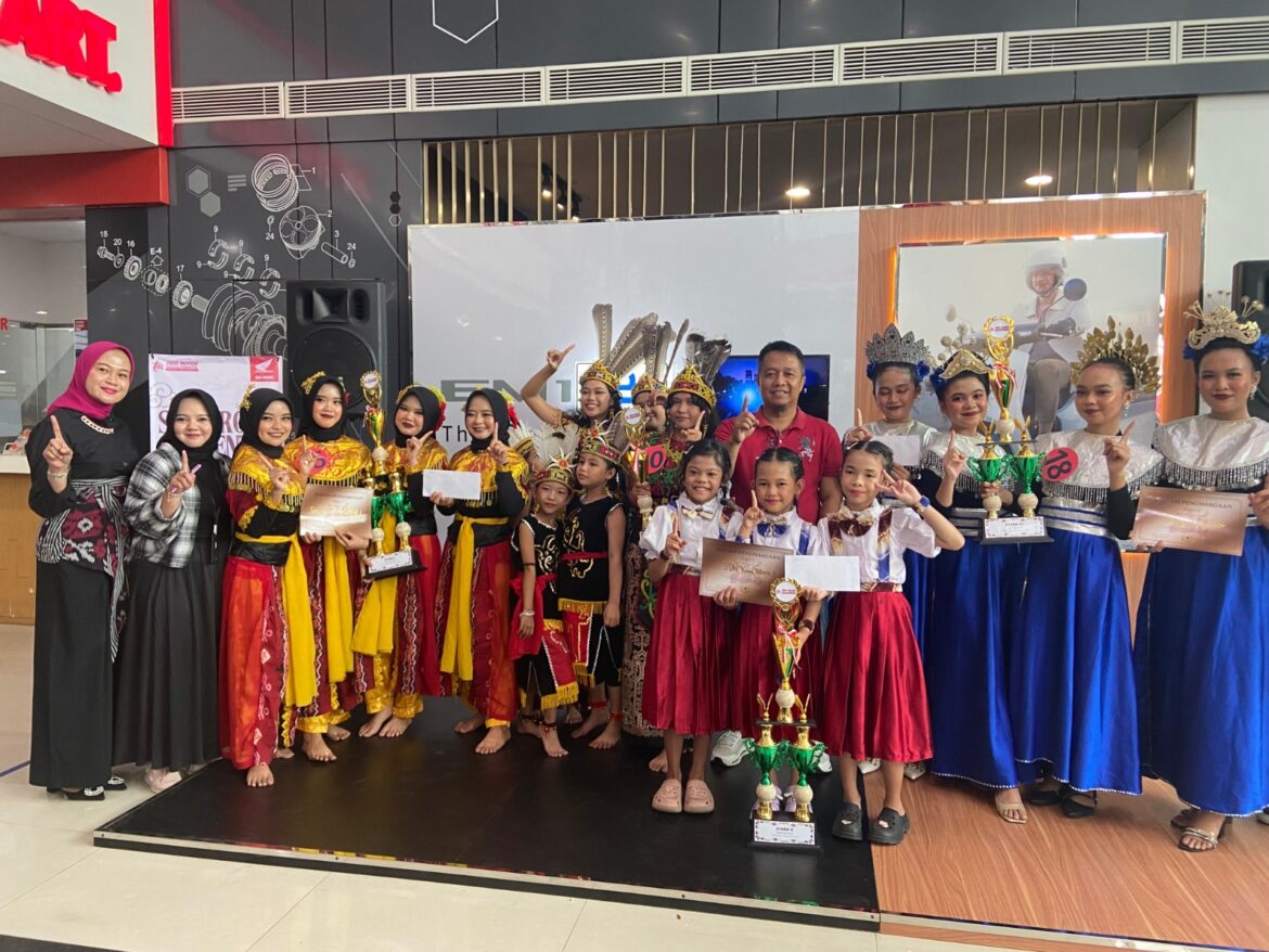 Lomba Tari Daerah Digelar Trio Motor Perintis (foto:istimewa)