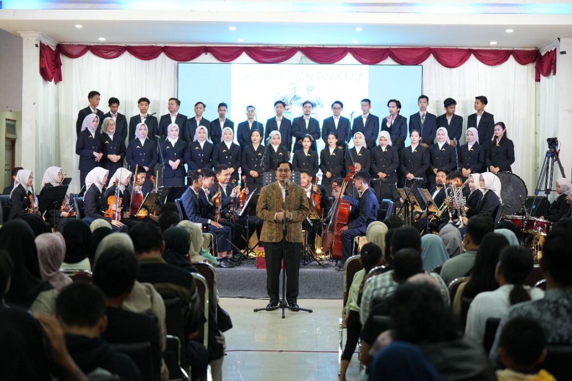 Bupati Aulia Sambut Murakata Symphony Orchestra di Balai Rakyat Kabupaten HST