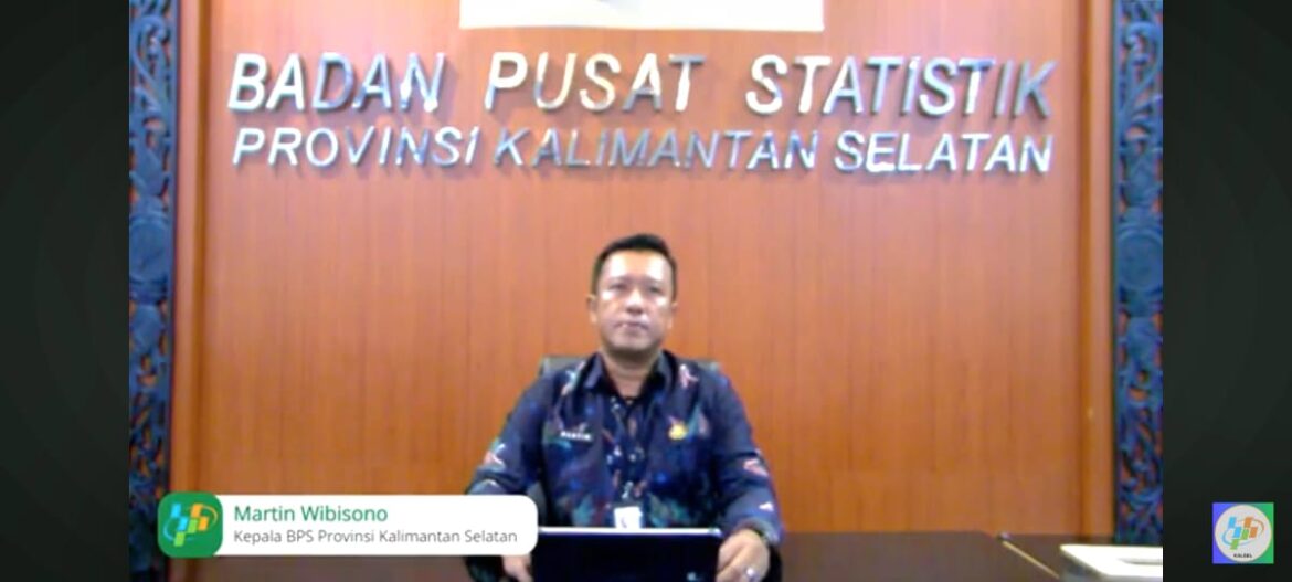 Kepala BPS Provinsi Kalsel, Martin Wibisono (foto: tangkapan layar streaming YouTube BPS Prov Kalsel)