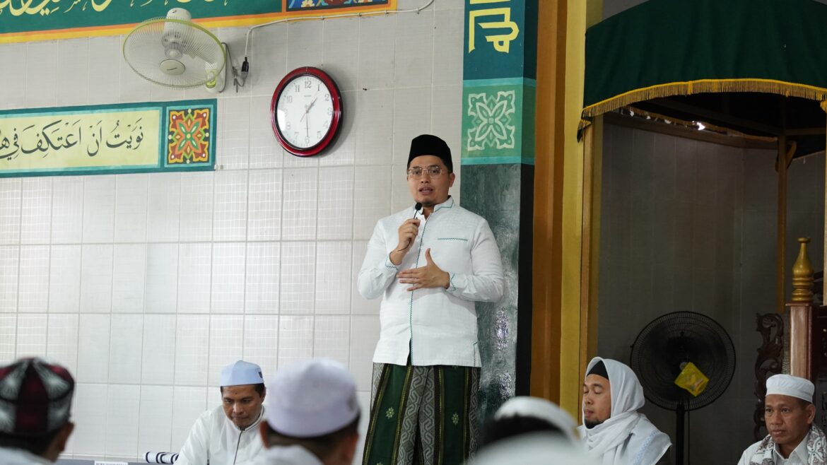 Bupati Aulia Saat laksanakan Jumat Safari