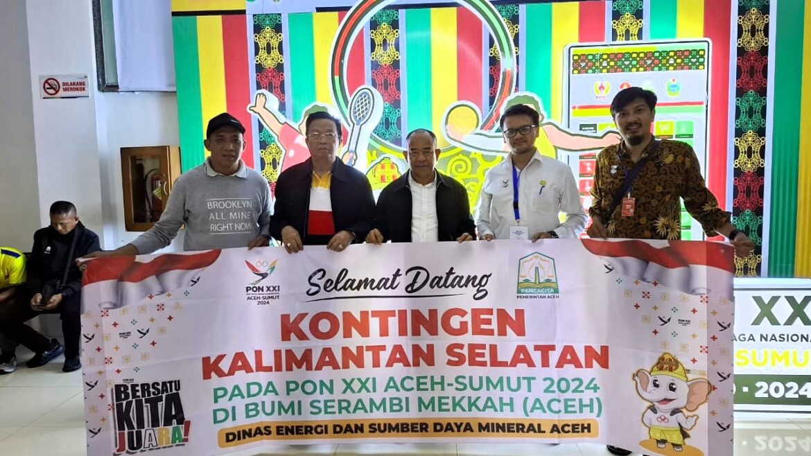 Rombongan Kontingen PON Kalsel yang sudah sampai di Aceh. (foto: ist/brt)
