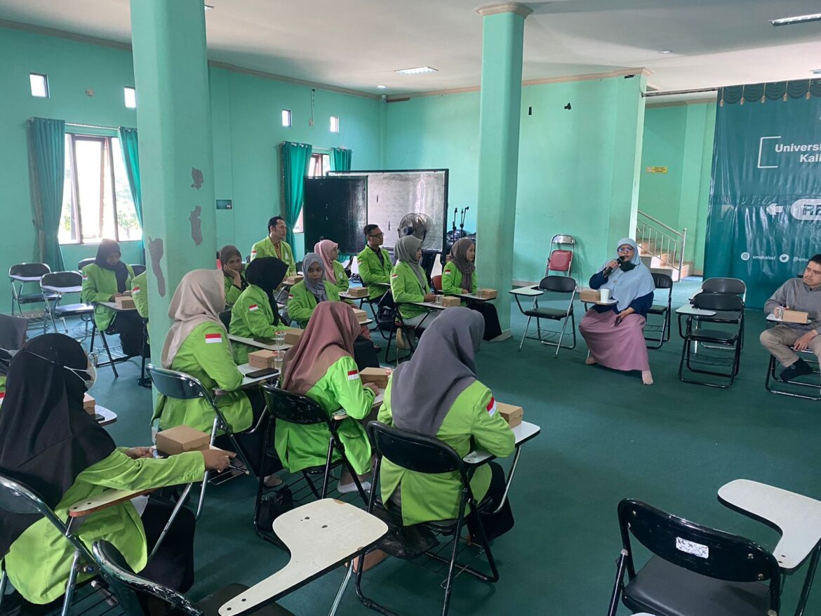 Sejumlah mahasiswa Unukase disiapkan untuk program magang ke daerah-daerah di Kalsel.