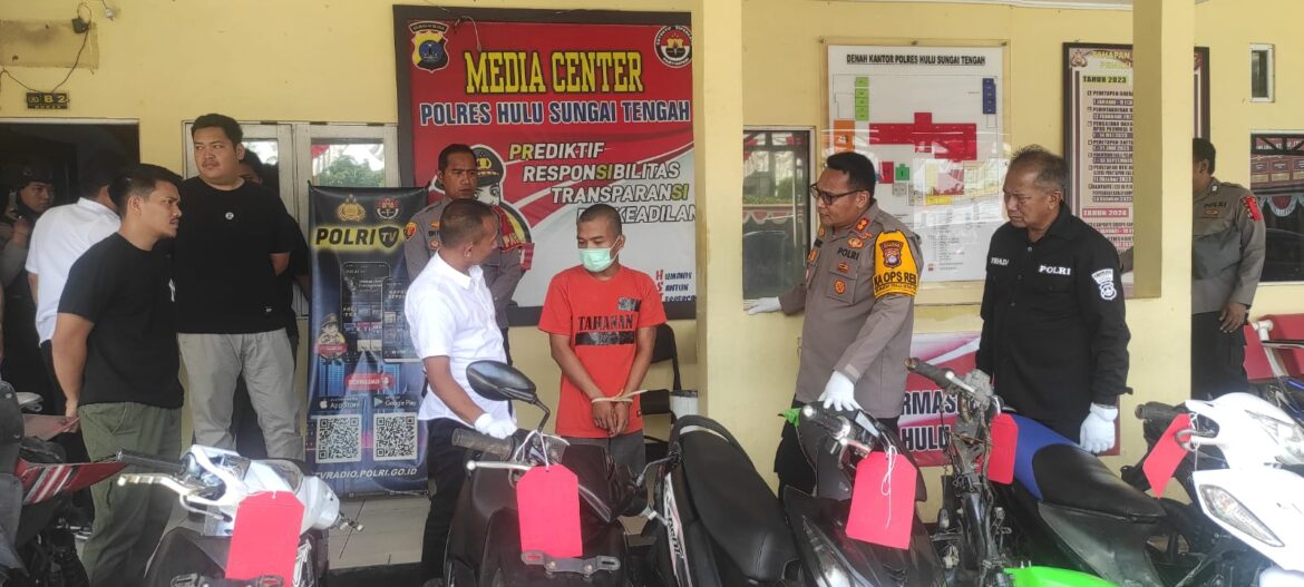 Pelaku dan beberapa barang bukti saat konferensi pers (Foto : Yufa)