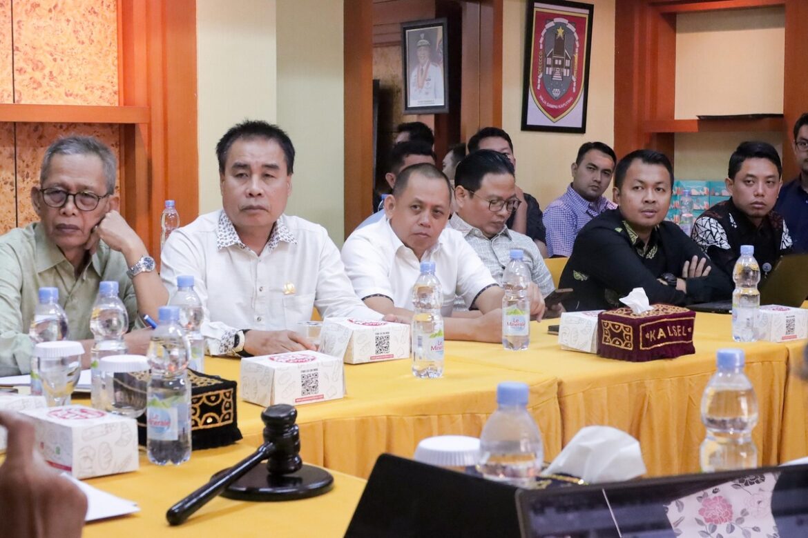 Rombongan Pansus Tatib DPRD Provinsi Kalsel konsultasi ke Direktorat Produk Hukum Daerah Direktorat Jenderal Otonomi Daerah (Otda) Kemendagri.(foto : humasdprdkalsel)