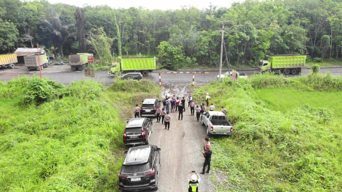 Pamobvit Polda Kalsel Amankan Lokasi
