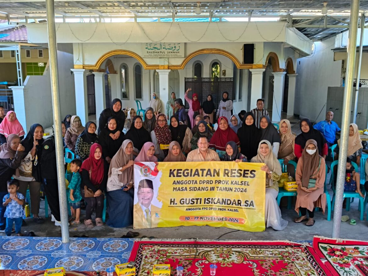 Wakil Ketua Komisi IV DPRD Provinsi Kalsel H Gusti Iskandar Sukma Alamsyah melaksanakan kegiatan reses perdana di Kota Banjarbaru.(foto : humasdprdkalsel)