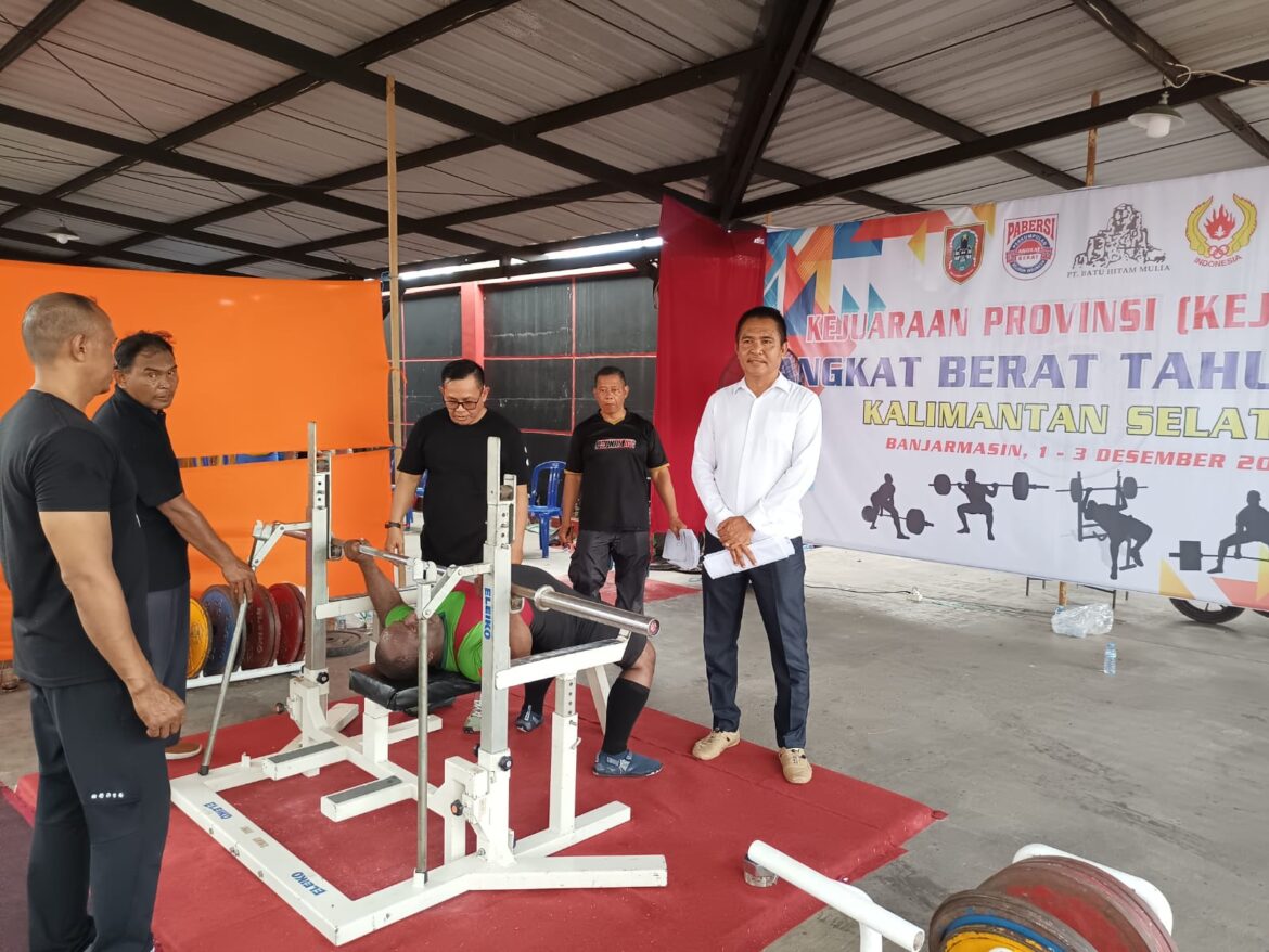 Pelaksanaan Kejurprov yang digelar Pabersi Kalsel yang berlangsung 1-3 Desember 2024 di Jalan Teluk Tiram Darat, Banjarmasin. (foto: Tolah/brt)