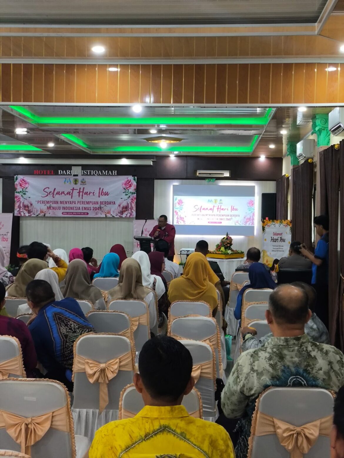 Peringati Hari Ibu Dinsos HST Gelar Diskusi Bersama