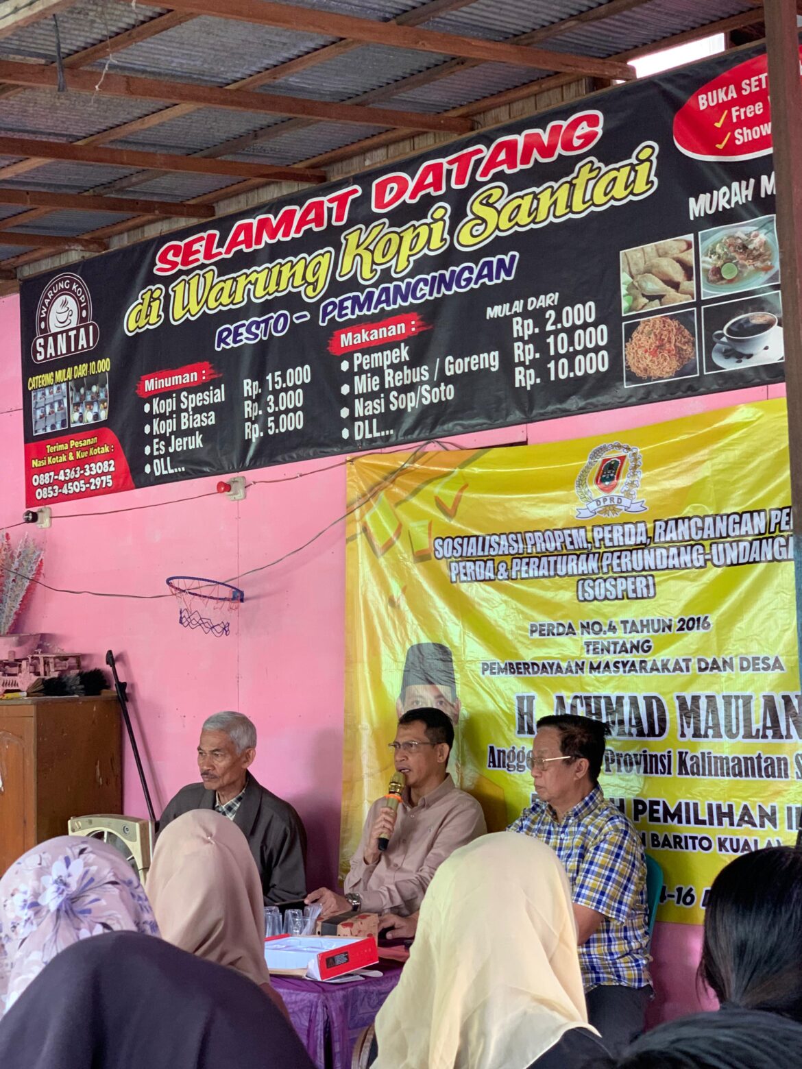 H Achmad Maulana Anggota DPRD Provinsi Kalimantan Selatan (Kalsel) Saat Sosialisasi Perda (foto:baritopost)