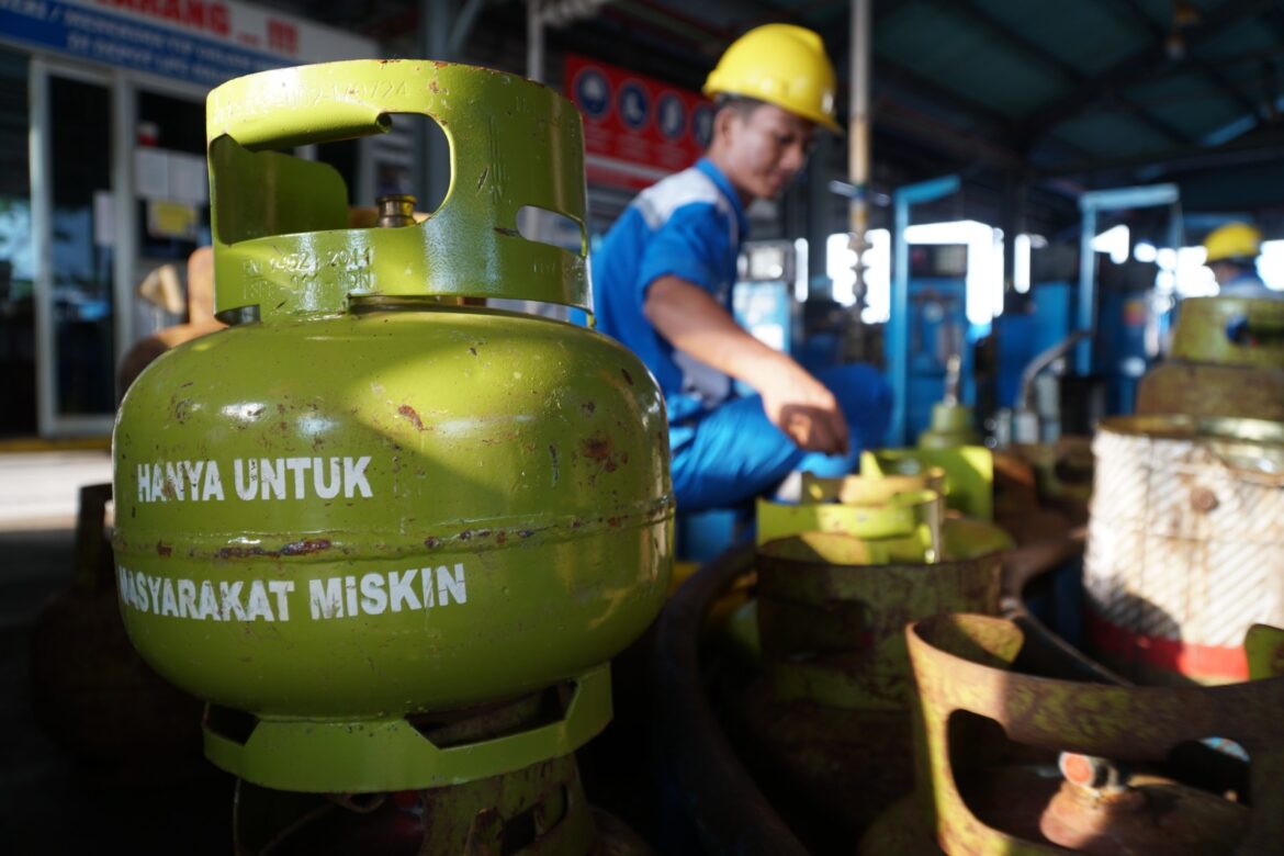 Pembelian LPG 3 kg per 1 Februari 2025 sepenuhnya hanya dilayani di Pangkalan Resmi Pertamina dan tidak ada lagi di pengecer