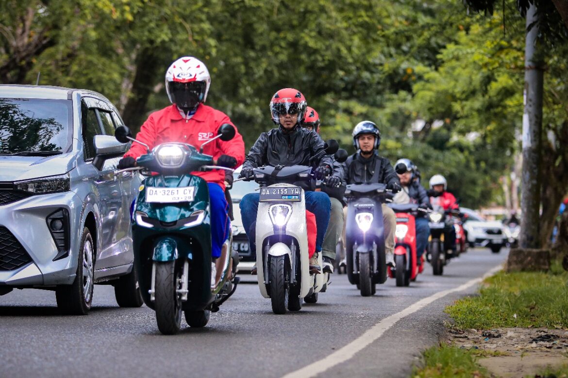 Berikut 5 Tips Berkendara dari PT Trio Motor untuk Para Wanita