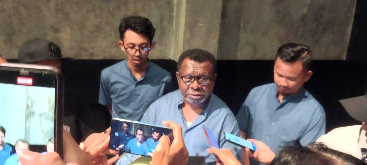 Edi Mangun Area Manager Commrel & CSR PT. Pertamina Patra Niaga Regional Kalimantan kepada Wartawan di Banjarmasin (foto:baritopost)