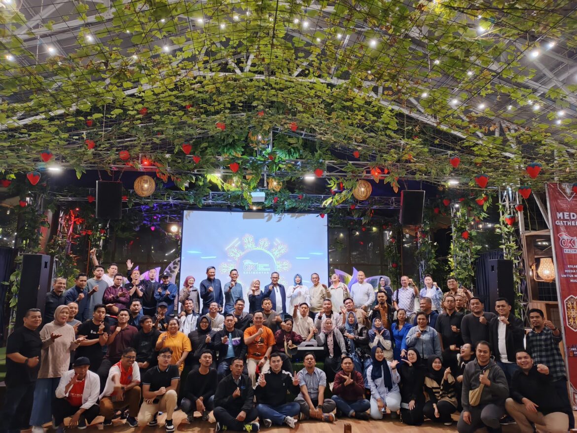 Penutupan Media Gathering OJK Kalimantan di Jawa Barat (foto:ist)