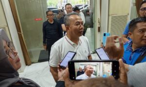 PLT Ketua Kormi Provinsi Kalimantan Selatan Muhammad Syarifuddin disela menghadiri rapat persiapan di Lima Rasa Banjarmasin (foto:baritopost)