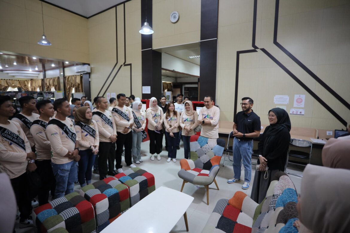 Finalis Bintang AKSEL 2025 Kunjungi Perpusatakaan Daerah Kalsel (foto:humas bank kalsel)