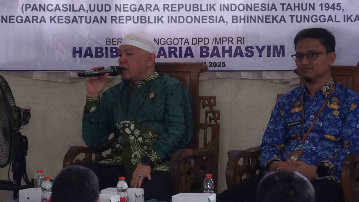 Habib Zakaria Sosialisasikan Empat Pilar Kebangsaan di SMP Negeri 11 Banjarbaru