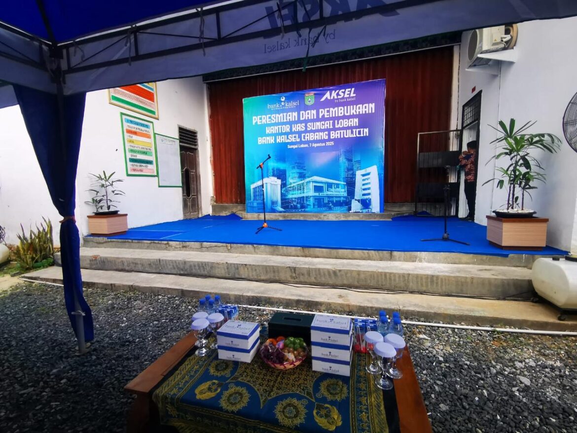 Bank Kalsel Resmikan Kantor Kas Sungai Loban (foto:humas bank kalsel)