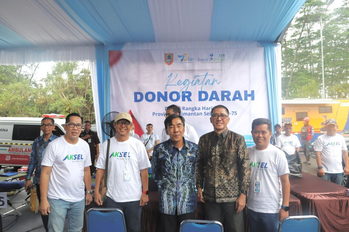 Dirut Bank Kalsel Fachrudin di Kegiatan Donor Darah