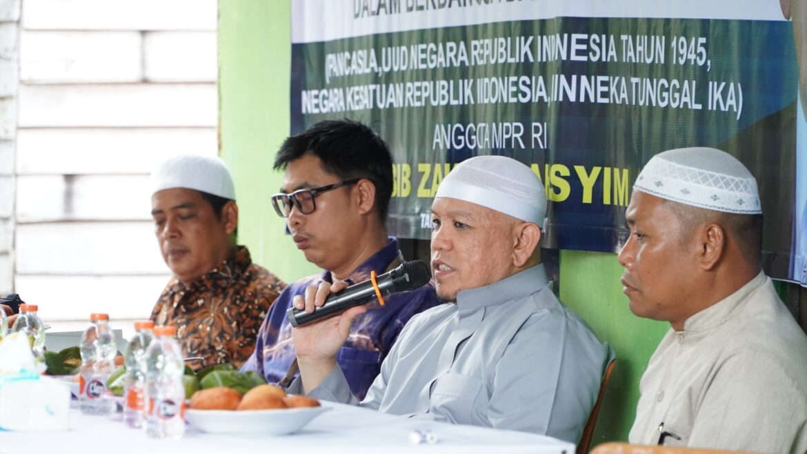 Anggota DPD RI/MPR RI Habib Zakaria Bahasyim