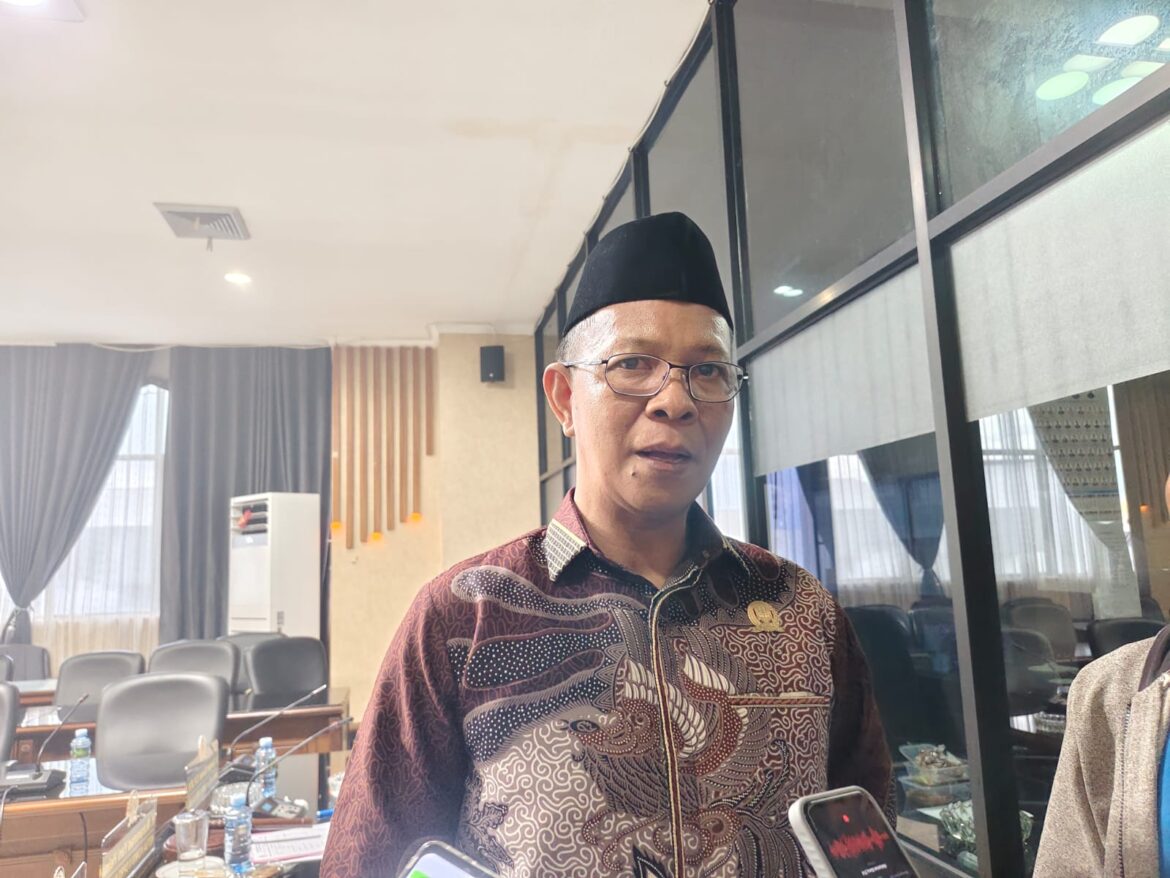Ketua Komisi II DPRD Provinsi Kalsel Muhammad Yani Helmi.(foto : ist)