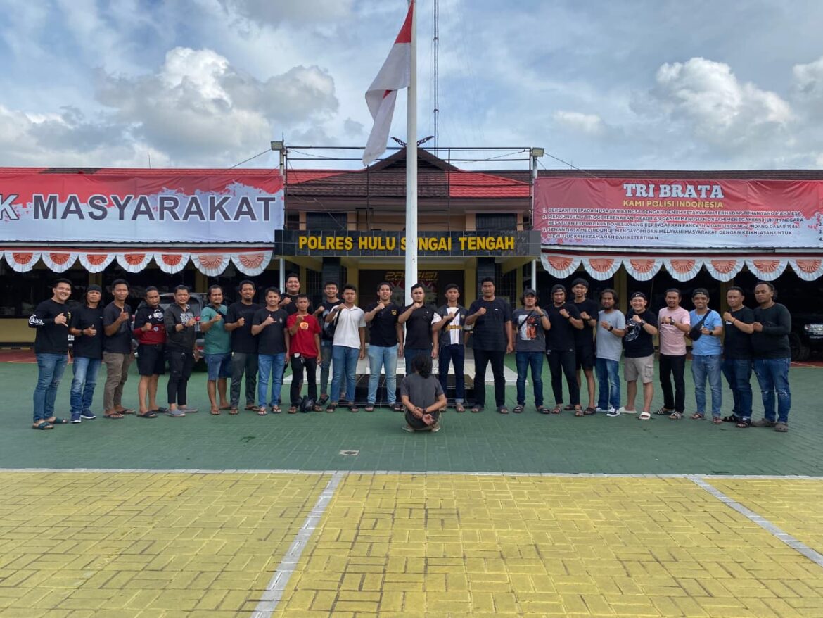 Pelaku Pembunuhan di Kampung Gadang Banjarmasin dibekuk di Barabai Kabupaten HST oleh tim gabungan, Kamis (20/11/2025). (foto: istimewa)