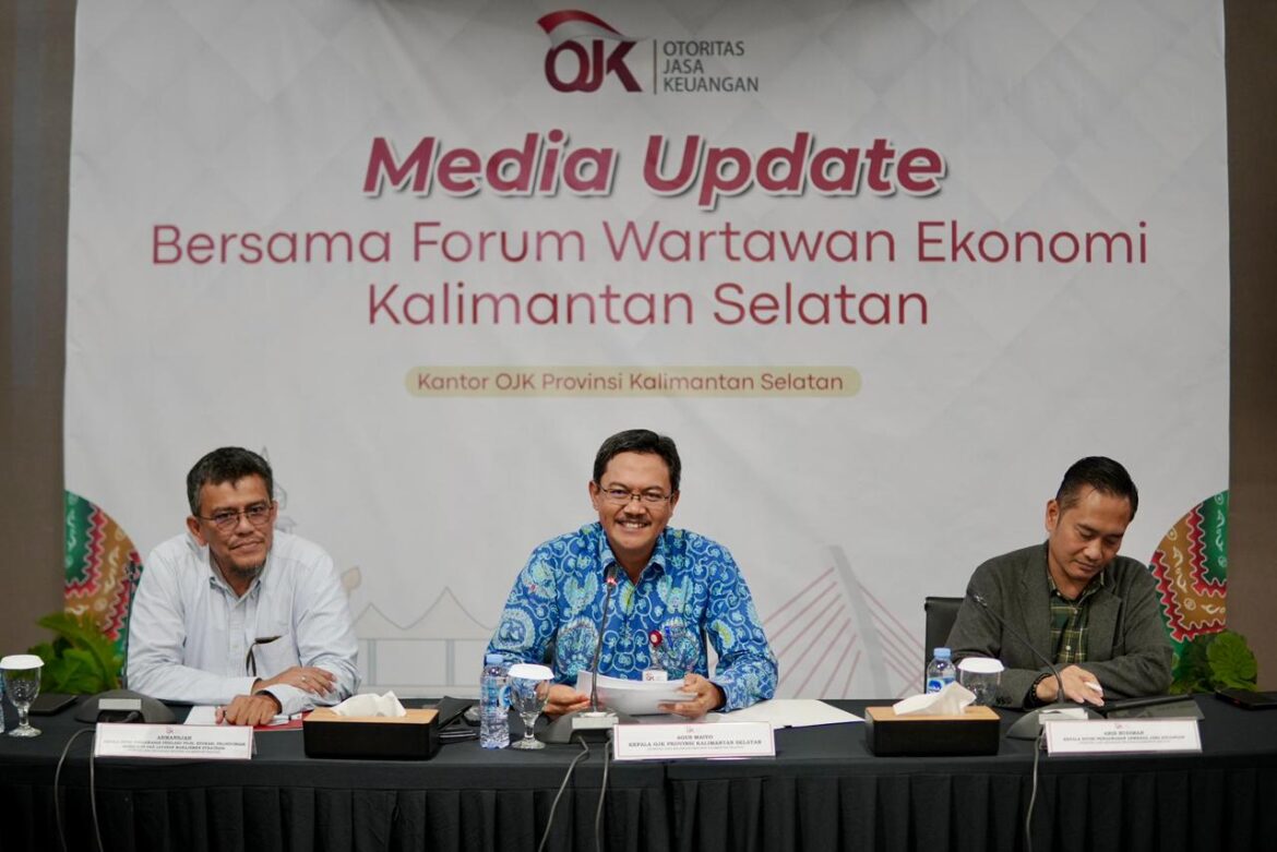 Kepala OJK Kalsel Agus Maiyo