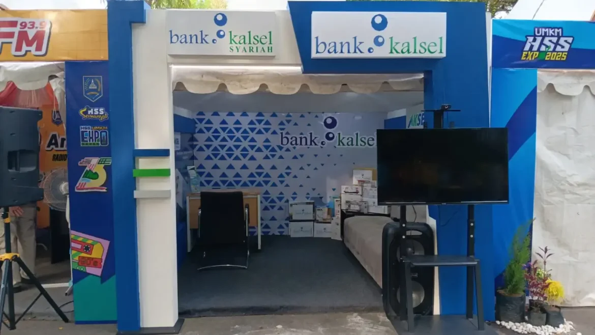 Bank Kalsel Hadirkan Booth Promosi di HSS Expo 2025 Perkuat Literasi & Inklusi Keuangan, Kenalkan Layanan Perbankan kepada Masyarakat