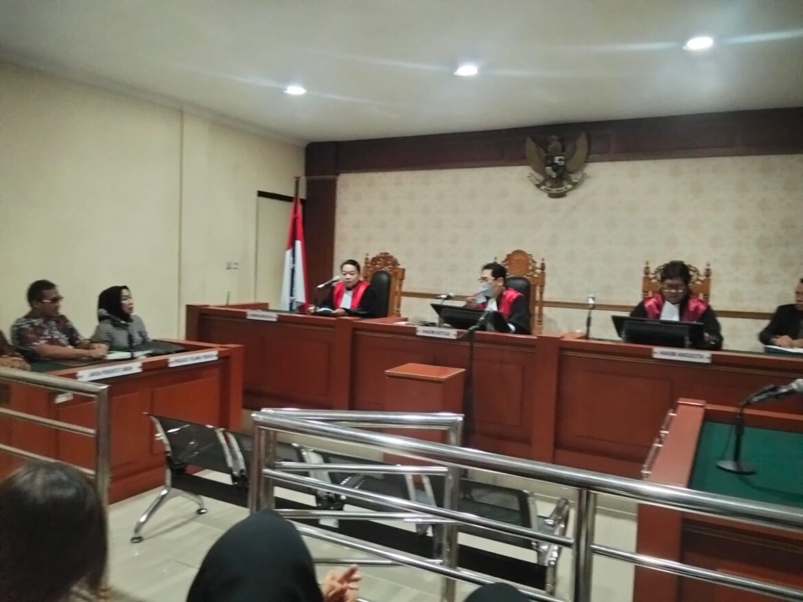 Sidang perdana gugatan Hj Lailan Hayati terhadap mantan suaminya H Ilmi di PN Banjarmasin.