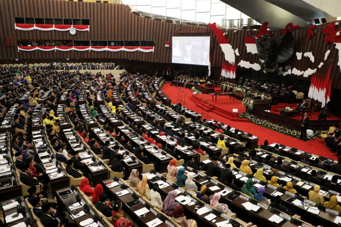 Ruang Parlemen Senayan Jakarta