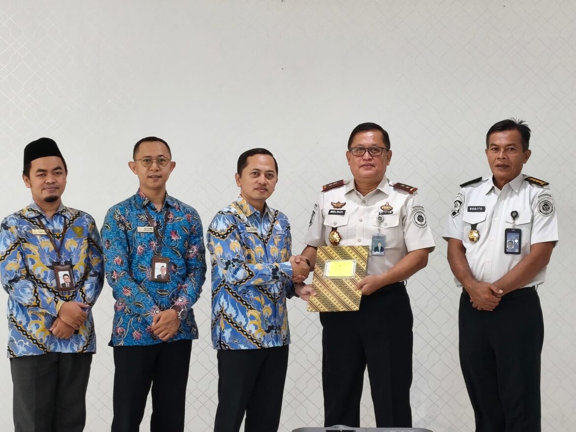 Serahkan Hasil Penilaian Maladministrasi, Ombudsman Kalsel Berikan Catatan Strategis Untuk Perbaikan Berkelanjutan