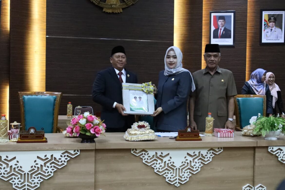 Sampaikan LKPj Tahun 2025, Bupati Batola Sebut Pelaksanaan APBD Berjalan Dinamis