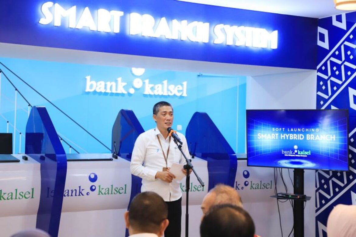 Direktur Utama Bank Kalsel Fachrudin