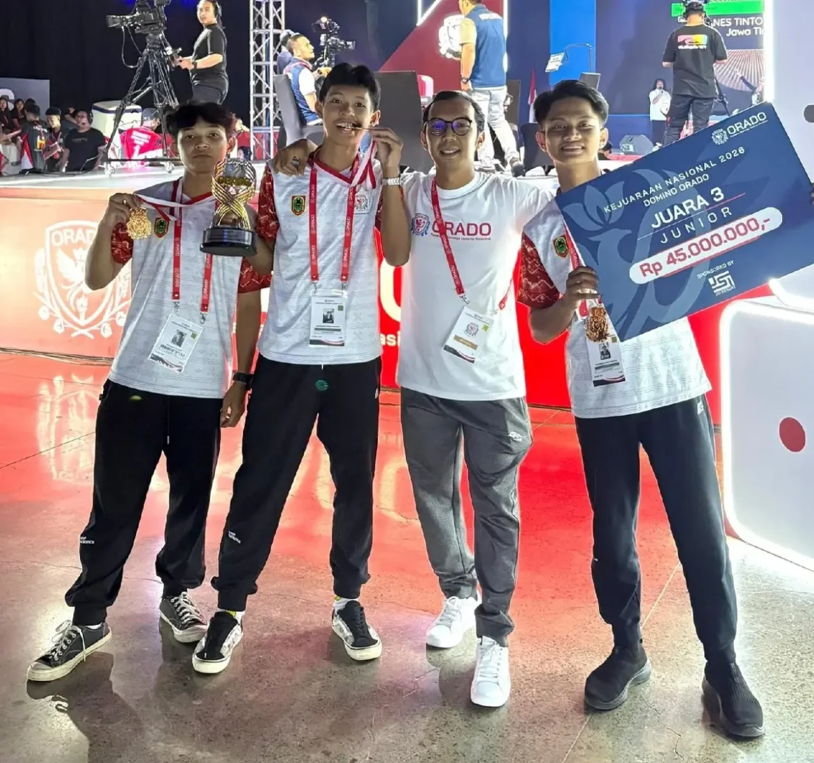 Atlet Orado Junior asal HSS mewakili Kalsel berhasil raih juara 3 di Kejuaraan Nasional Olahraga Domino di Bogor. (foto: ist/brt)
