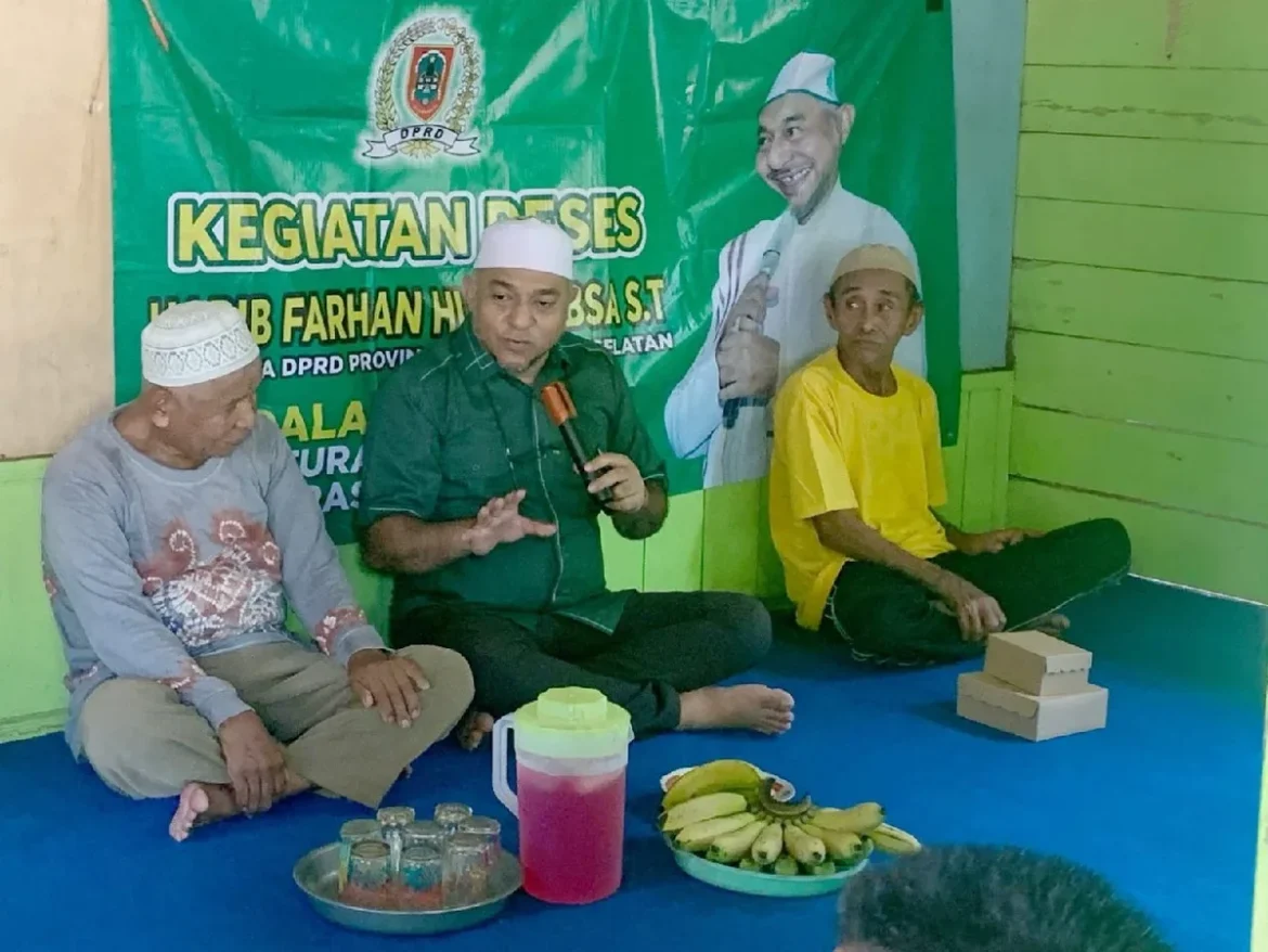 SERAP ASPIRASI-Anggota Fraksi PKB DPRD Provinsi Kalsel Habib Farhan BSA serap aspirasi masyarakat di wilayah Kabupaten Banjar melalui kegiatan reses.(foto : ist)