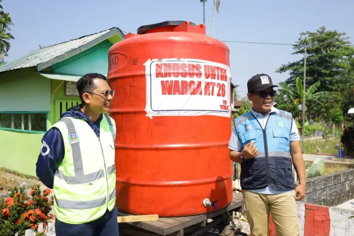 Direktur Utama PAM Bandarmasih, Zulbadi dan Direktur Operasional PAM Bandarmasih, Irwan Firmana